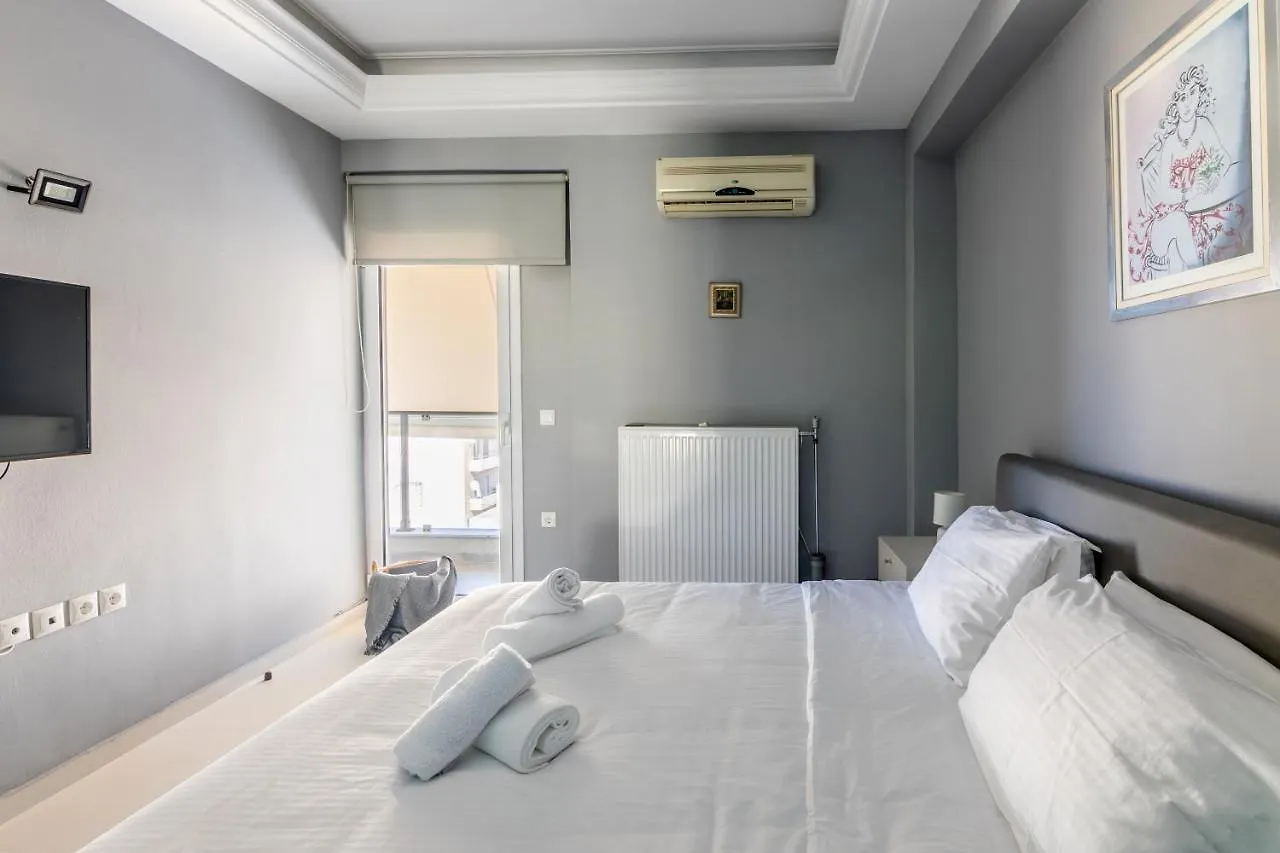 Luxury Apartment With Fireplace Near Heraklion Center